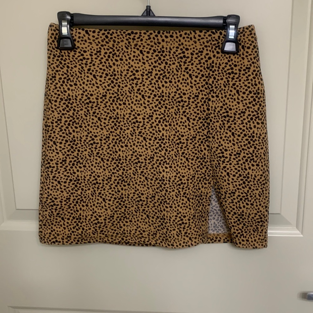Shein Skirt. Size S. Dots
